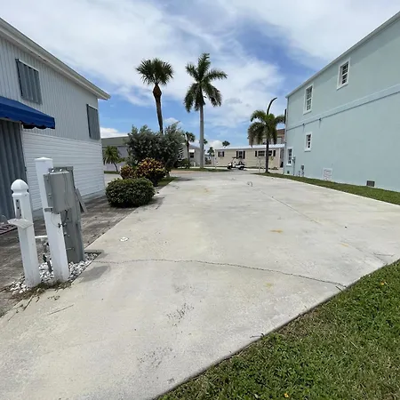 Hotel Nettles Island 0388